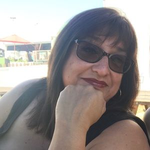 Meet your Posher, Shari